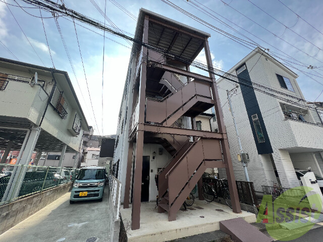 神戸市須磨区大田町のアパートの建物外観