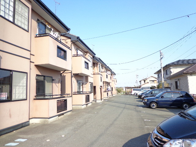 静岡県浜松市中央区石原町（アパート）の賃貸物件の外観