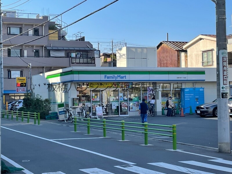 【板橋区舟渡のマンションのコンビニ】