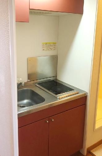 【三鷹市牟礼のアパートのキッチン】