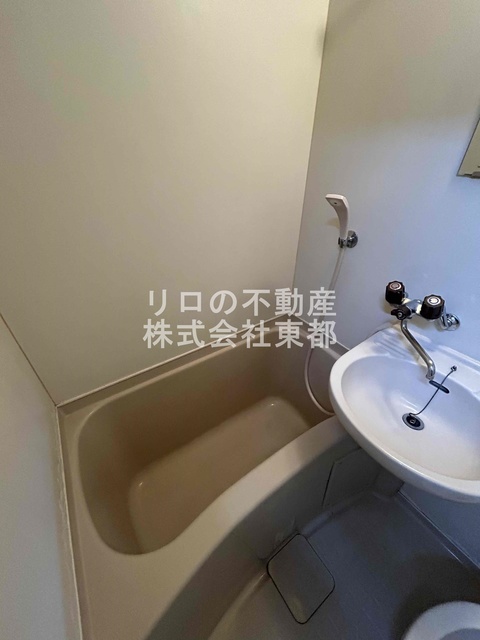 バス・シャワールーム　シャワー派には使いやすい３点ユニット☆