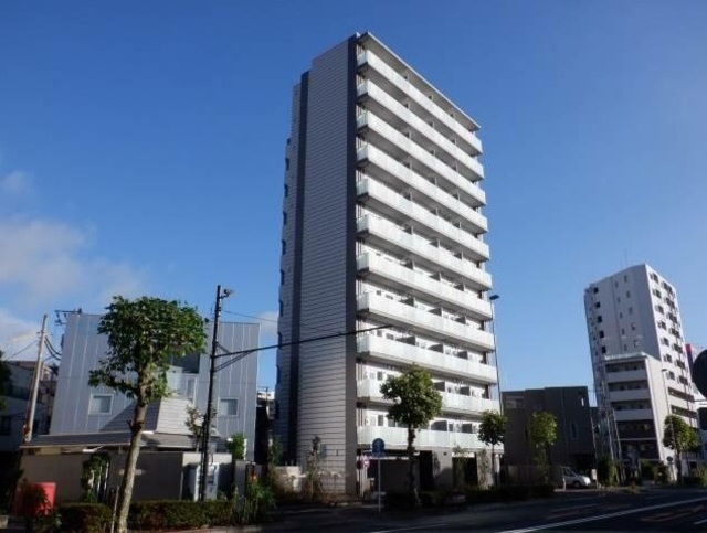 【リヴシティ向島参番館の建物外観】