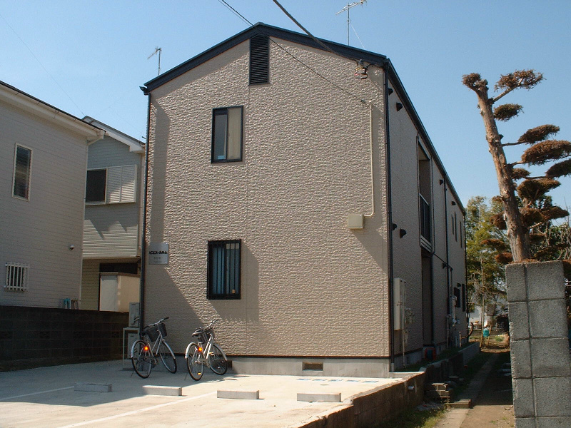 ピエス・カルムの建物外観