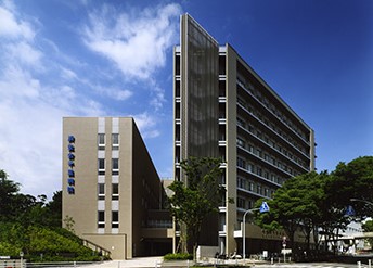 【グランファースト千里桃山台２号館の病院】