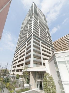 八千代市緑が丘のマンションの建物外観