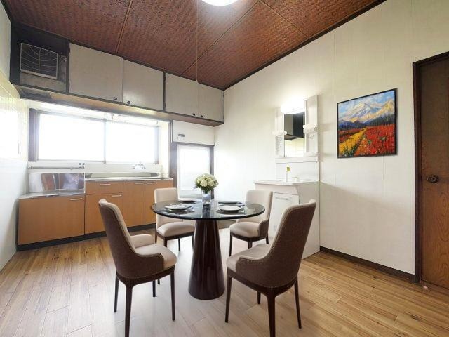 居室・リビング　CGで家具等を配置したもので家具等は含まれません