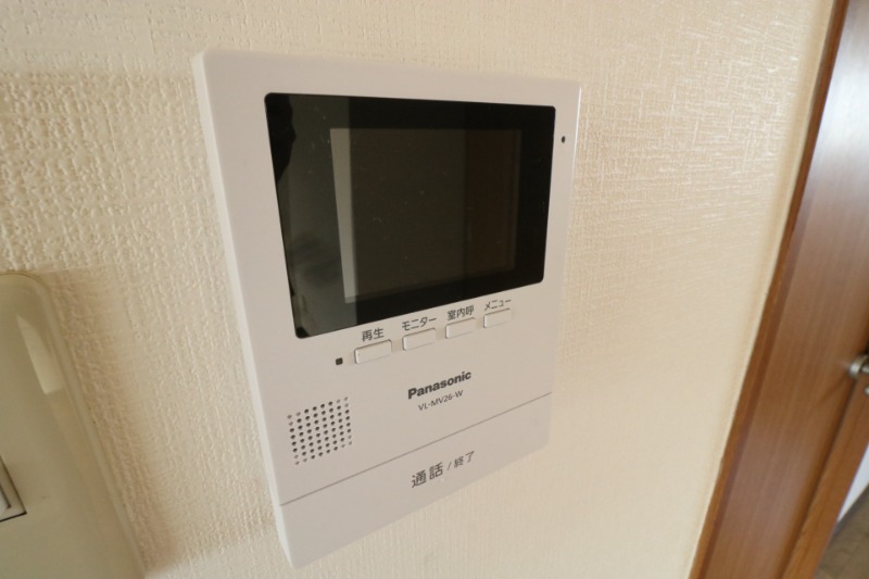 セキュリティ　安心のカメラ付きインターホン♪