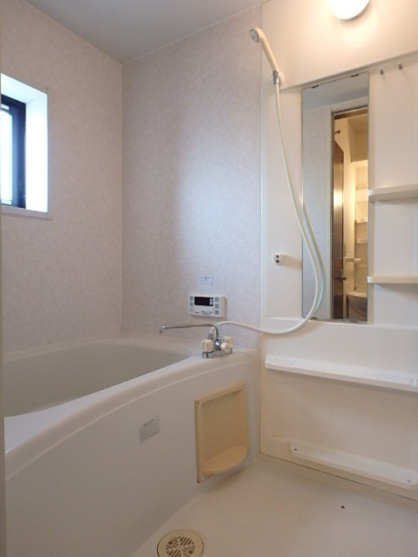 バス・シャワールーム　図面と現状に相違がある場合には現状を優先