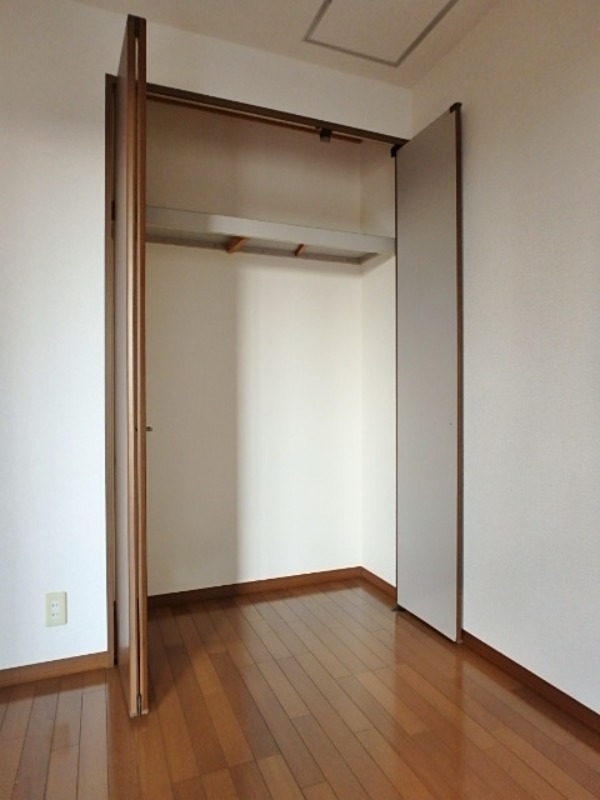 収納　図面と現状に相違がある場合には現状を優先