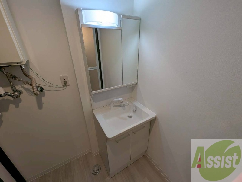 洗面設備　シャンプードレッサーで身支度もラクラクです！