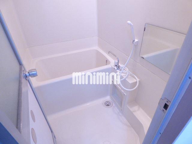 バス・シャワールーム　ゆったりできるお風呂です