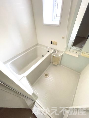 バス・シャワールーム　お風呂です