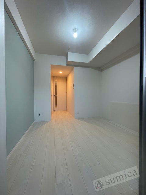 居室・リビング　ホワイトベースで明るい内装♪