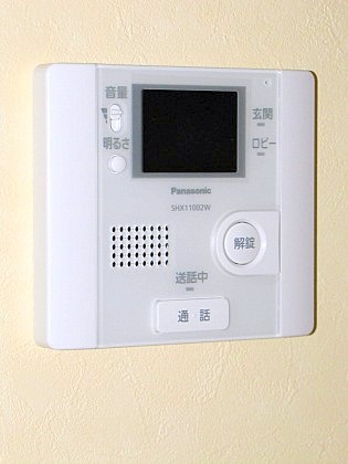 セキュリティ　モニター付きインターホンです♪