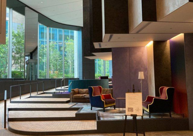 ロビー　ゆとりのあるロビーです