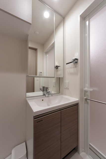 洗面設備　※写真は同タイプ住戸です。