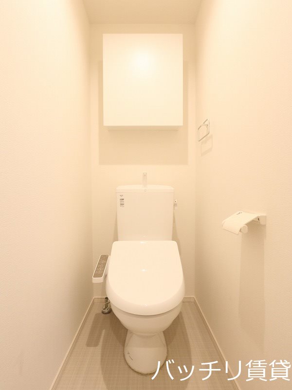 トイレ　※別号室イメージの為、現状を優先致します