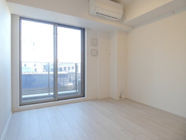 居室・リビング　居間※別部屋参考写真