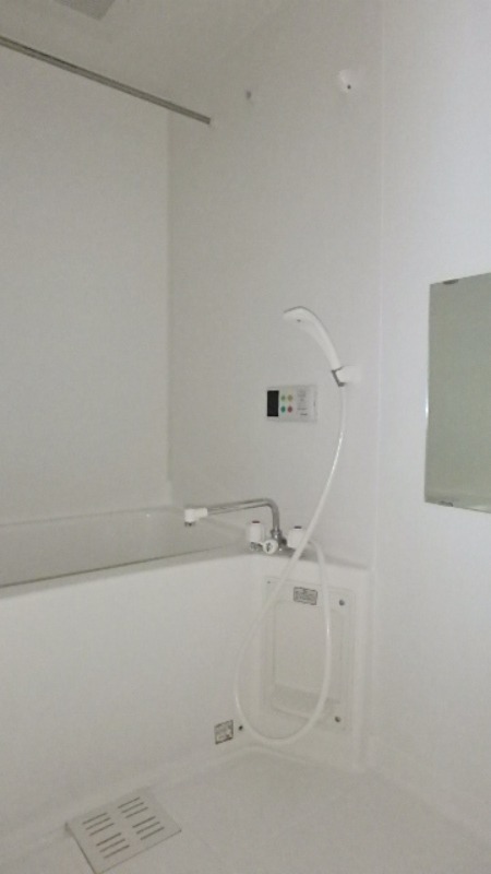 バス・シャワールーム　図面と現状に相違がある場合には現状を優先