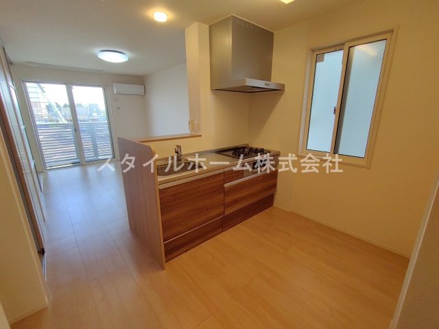 居室・リビング　別部屋写真です。