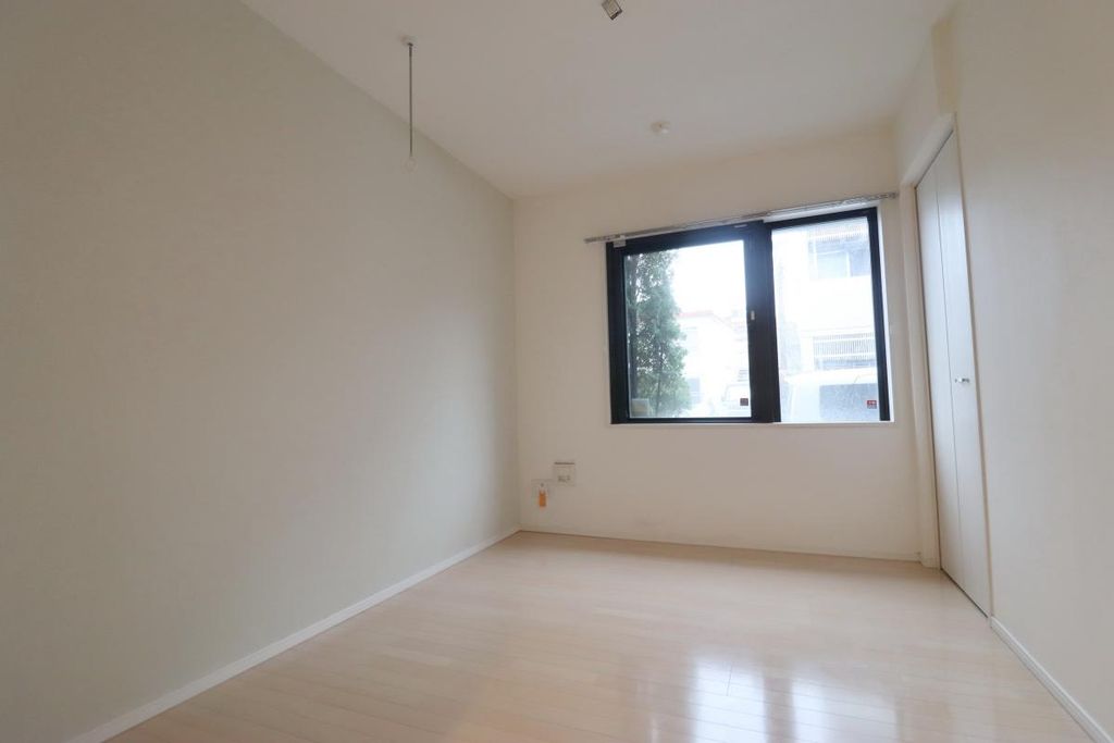 その他部屋・スペース　洋室5.7帖