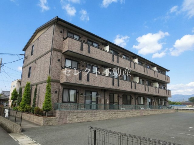 建物外観　【グランルーチェ】