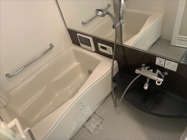 バス・シャワールーム