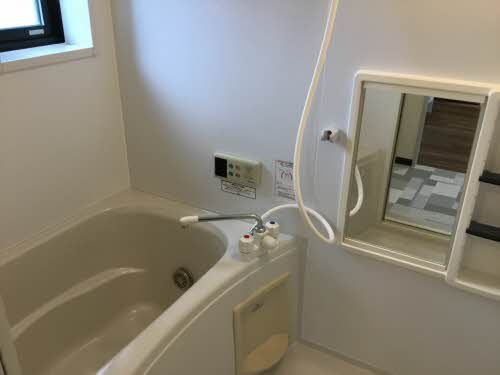 バス・シャワールーム　浴室