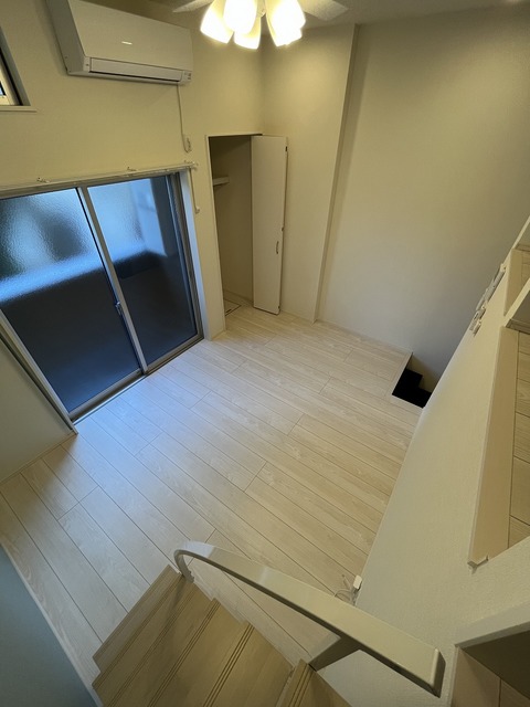 居室・リビング　同施工会社施工類似写真