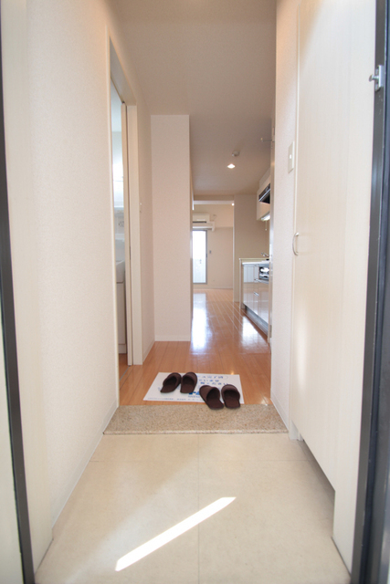 玄関　※別室の参考写真です