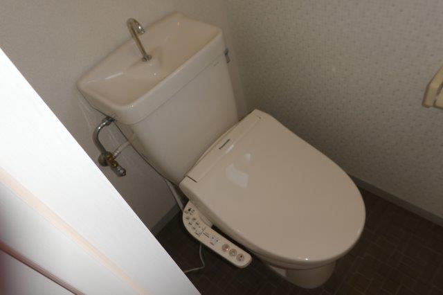 トイレ　ウォシュレット