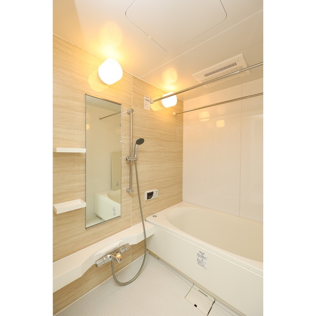 バス・シャワールーム　バス