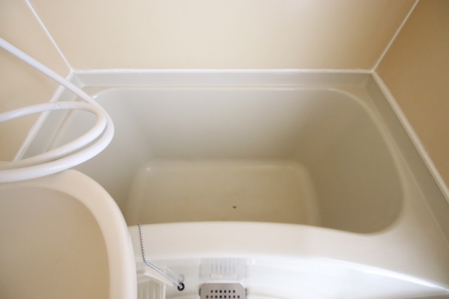 バス・シャワールーム　※別部屋の参考写真です