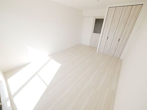 居室・リビング　【女性のお一人暮らしでも安心のセキュリティ♪】