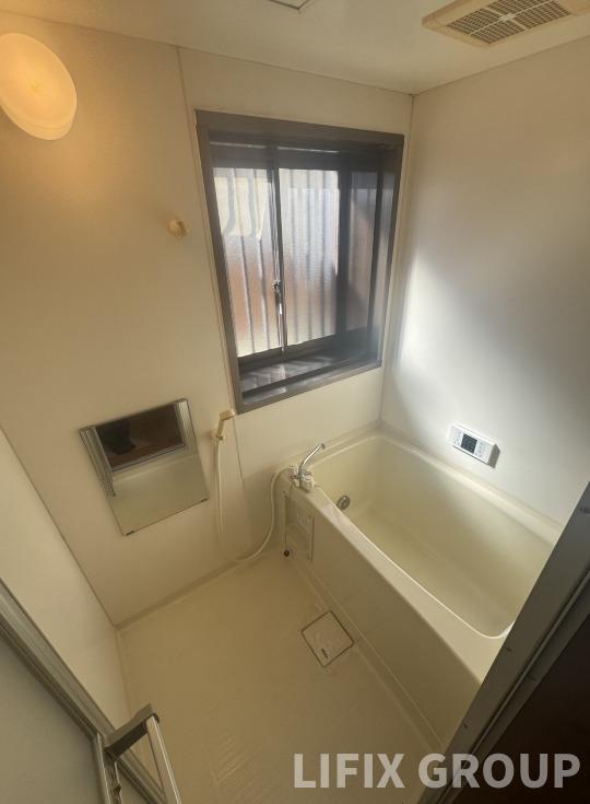 バス・シャワールーム　風呂