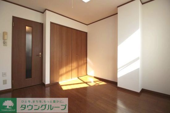 居室・リビング　お問合せはタウンハウジングまで！※現地待合わせ相談可能