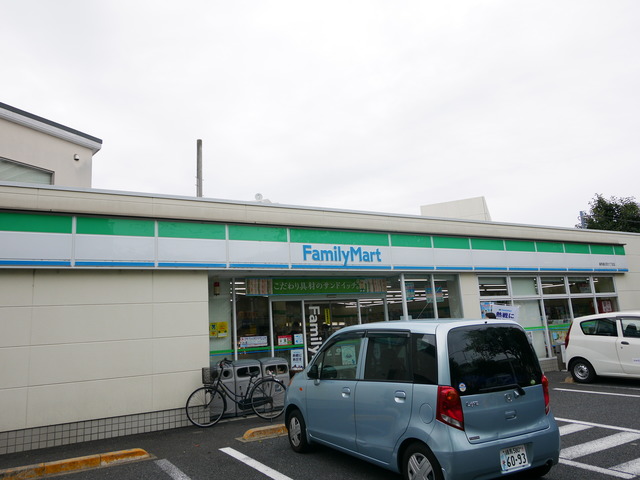 コンビニ　ファミリーマート練馬春日町六丁目店（コンビニ）まで148m