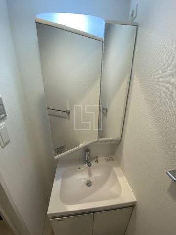 洗面設備　アドバンス大阪グロウスII　独立洗面化粧台