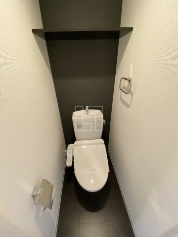 トイレ　アドバンス大阪グロウスII　温水洗浄便座