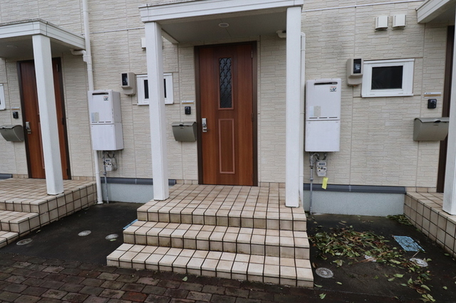 エントランス　エントランス