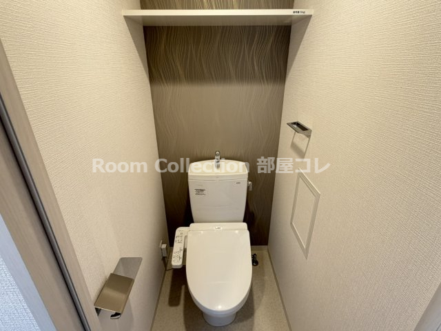 トイレ　同シリーズイメージ写真 反転色違い 現況と異なる場合現況優先