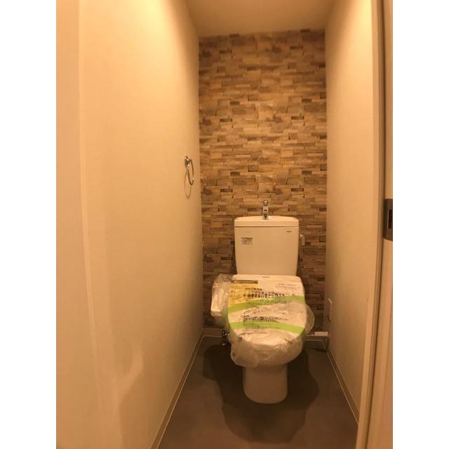 トイレ　棚がつきます