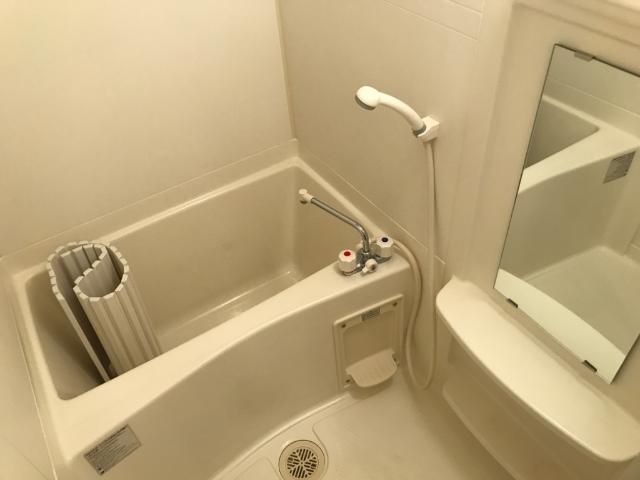 バス・シャワールーム　浴室