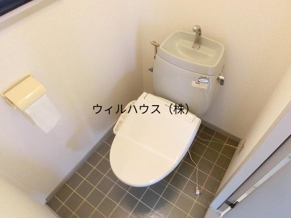 トイレ　ウォシュレット！