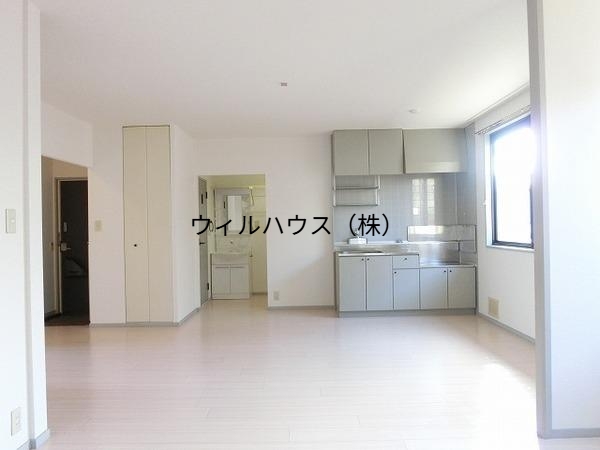 居室・リビング　広々リビング！