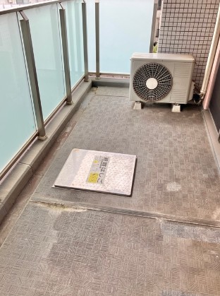 バルコニー　バルコニー