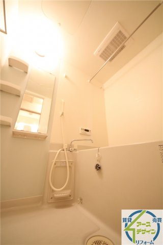 バス・シャワールーム　きれいなお風呂です