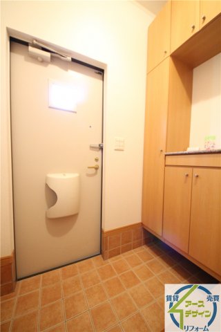 玄関　シンプルで使いやすい玄関です