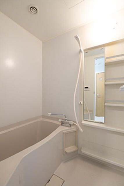 バス・シャワールーム　別タイプ部屋　参考写真です