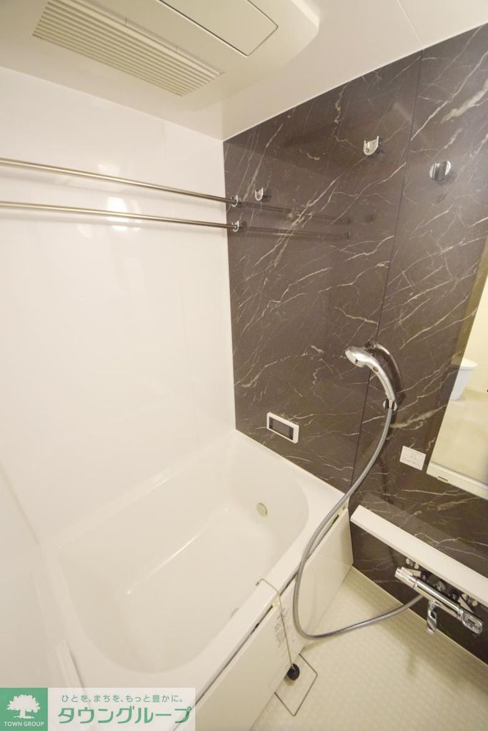 バス・シャワールーム　バス